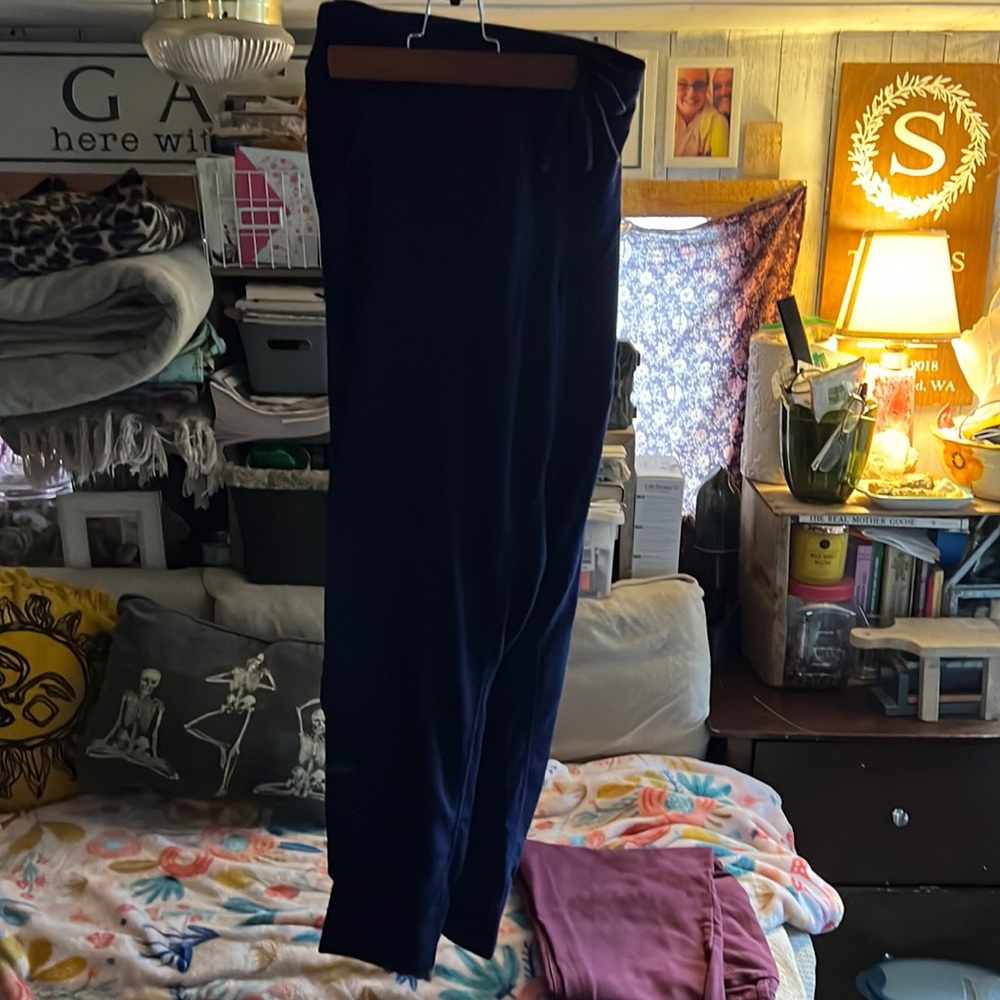Drawstring sweat pants